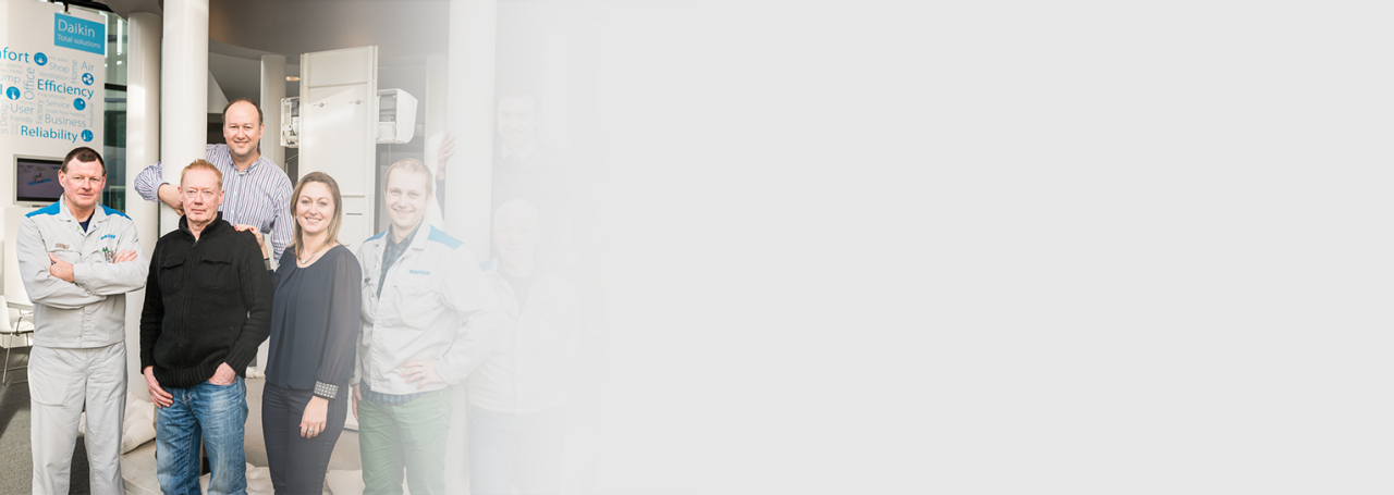 Κοινότητα Σταδιοδρομία