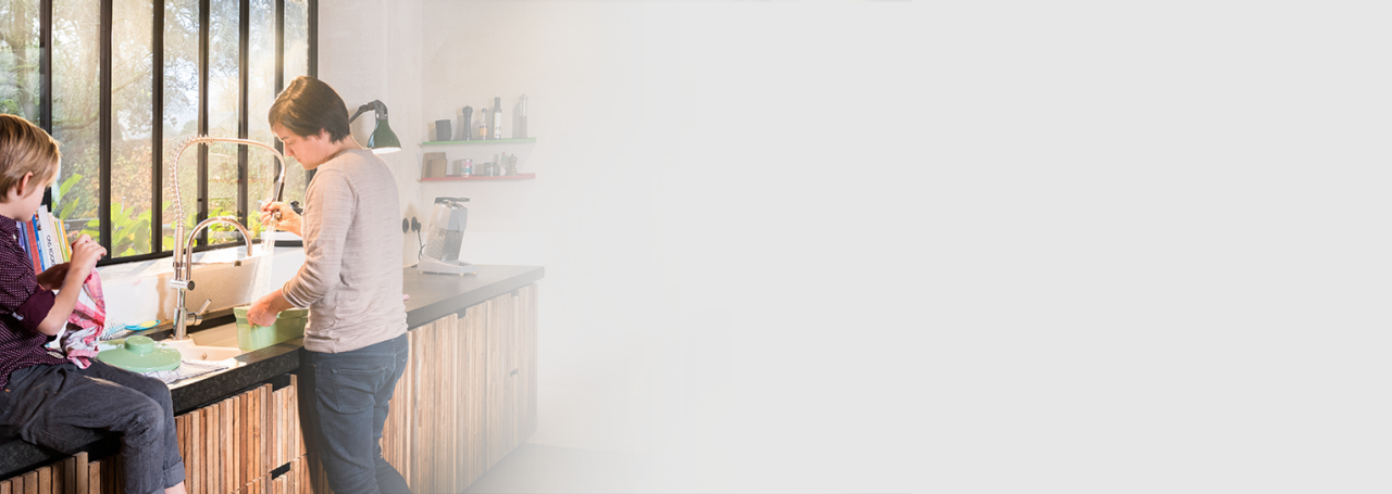 αντλία θερμότητας αέρα-νερού ζεστό νερό